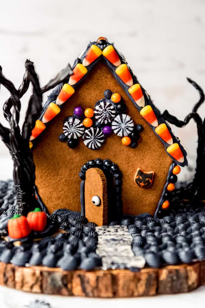Image of Halloween gingerbread house