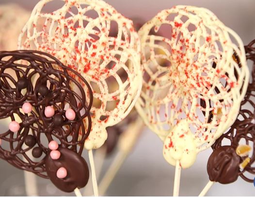 Image of chocolate lolipops 